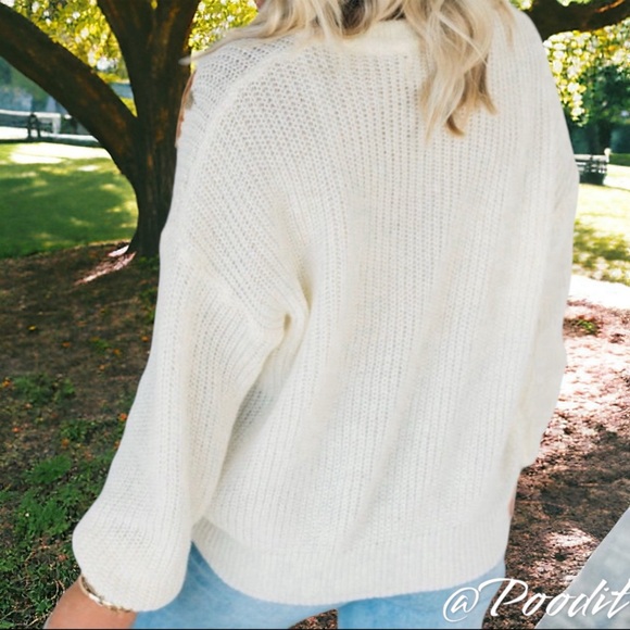 Cutest pumpkin sweater M L - Picture 2 of 6